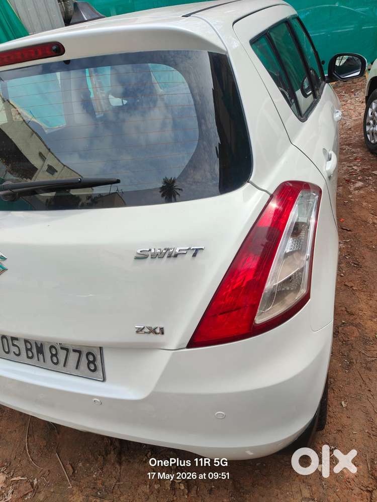 Maruti Suzuki Swift 1.3 Zxi, 2017, Petrol