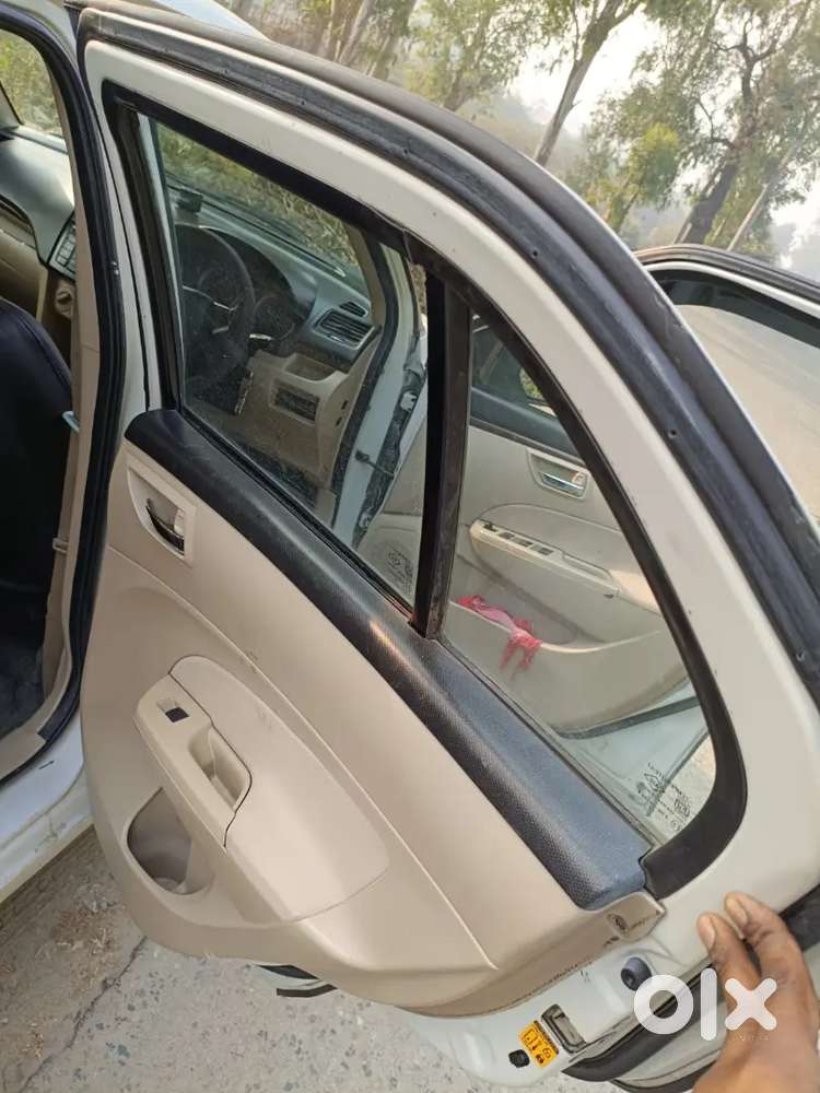 Maruti Suzuki Swift Dzire 2012 Diesel 111520 Km Driven