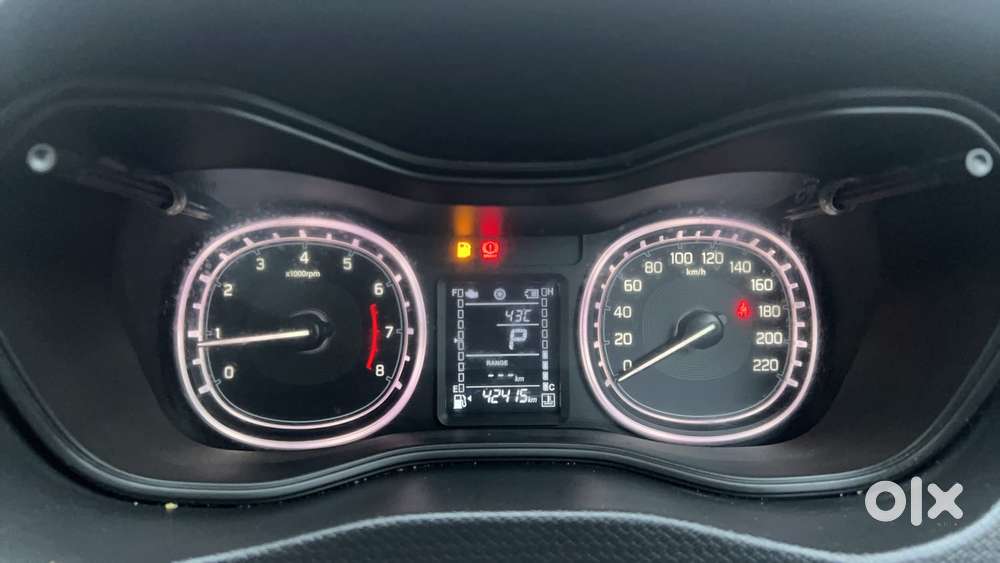 Maruti Suzuki Vitara Brezza 1.5 Zxi Plus At Dual Tone, 2022, Petrol