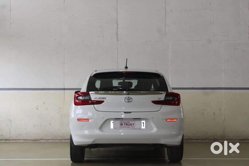 Toyota Glanza 1.2 V Amt, 2025, Petrol