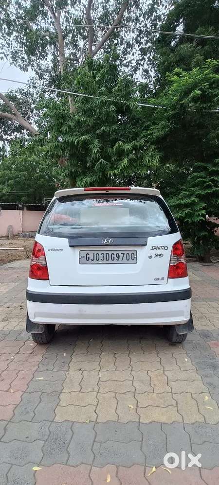 Hyundai Santro Xing Xl 2010 Second Owner