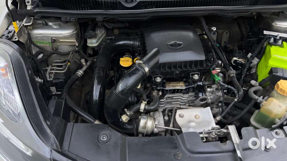 Tata Nexon 1.2 Revotron Xza Plus (l), 2019, Petrol