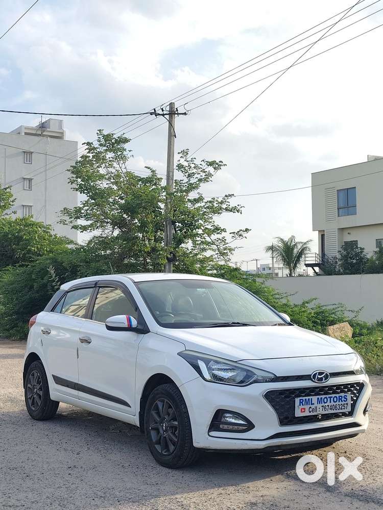 Hyundai I20 Petrol Spotz, 2019, Petrol