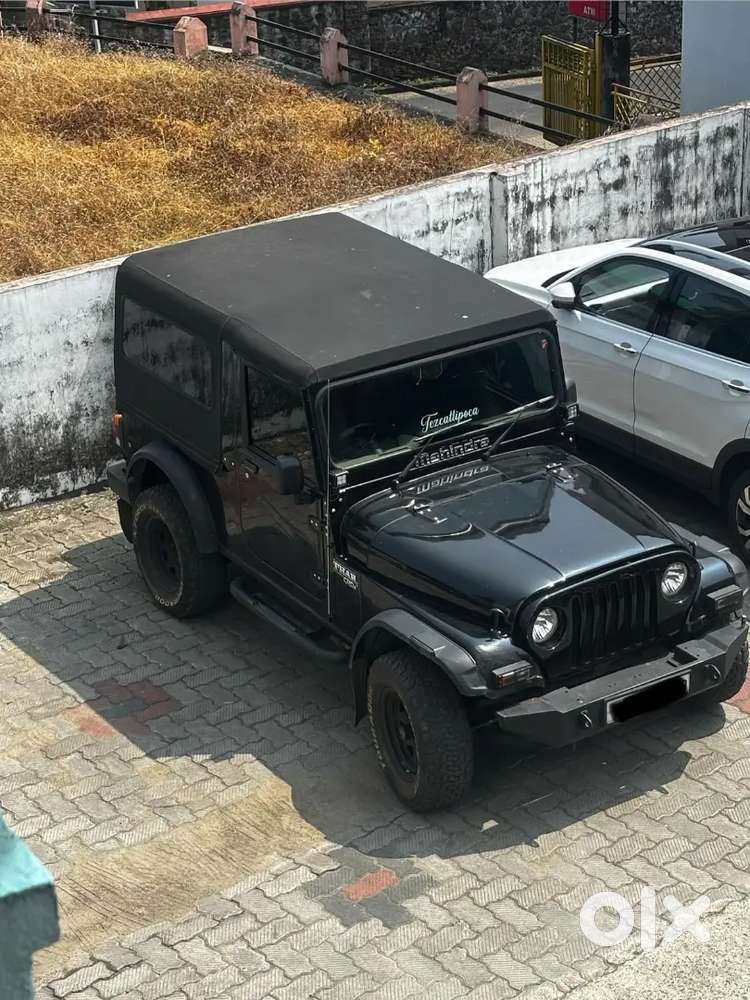 Mahindra Thar.e
