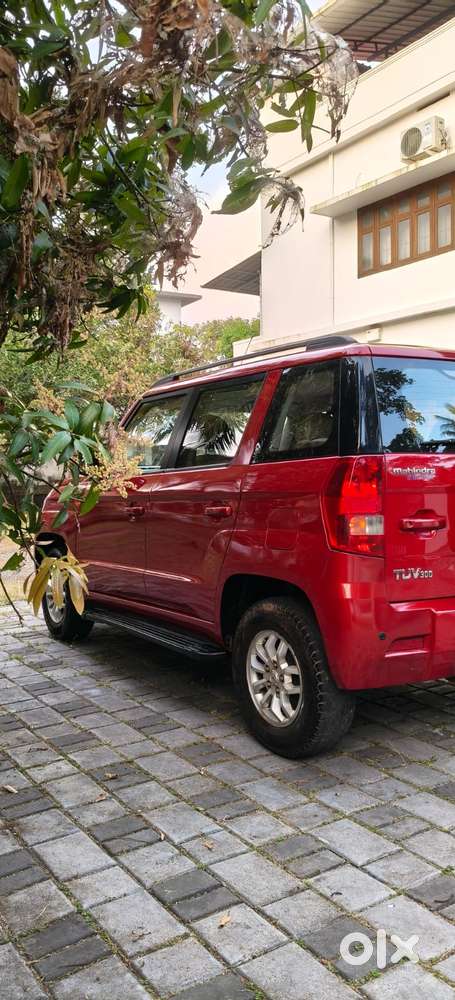 Mahindra Tuv 300 Mhawk100 T8, 2016, Diesel