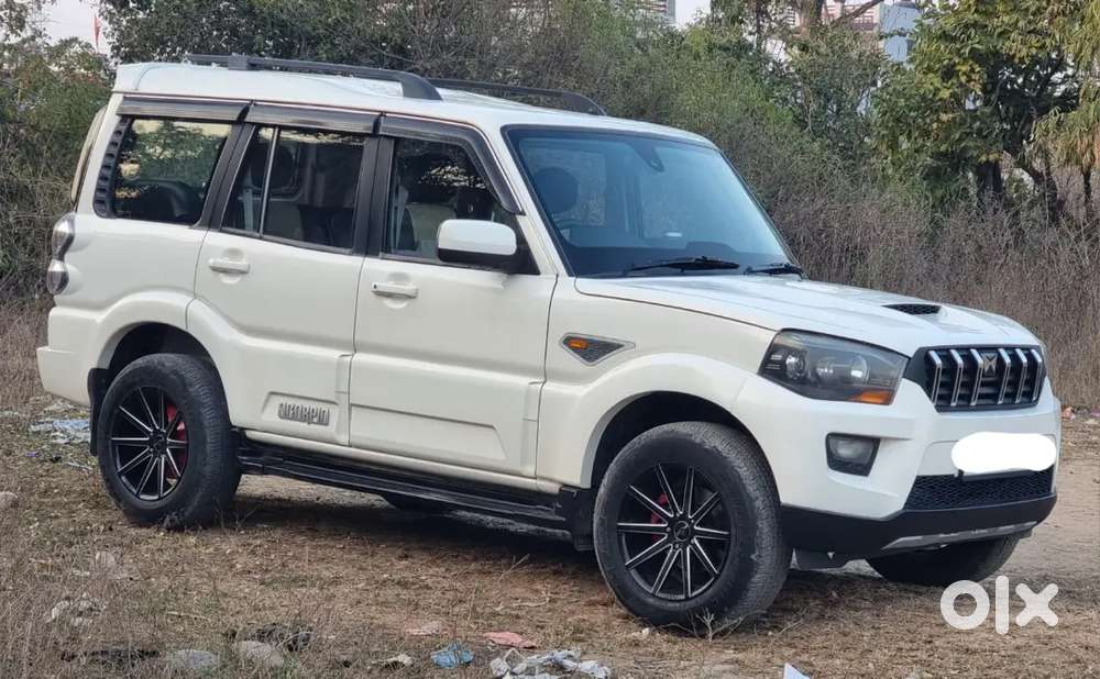 Mahindra Scorpio 2015 Diesel 115000 Km Driven