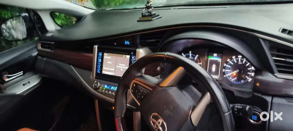 Toyota Innova Crysta 2018 Diesel 163000 Km Driven Choice Number