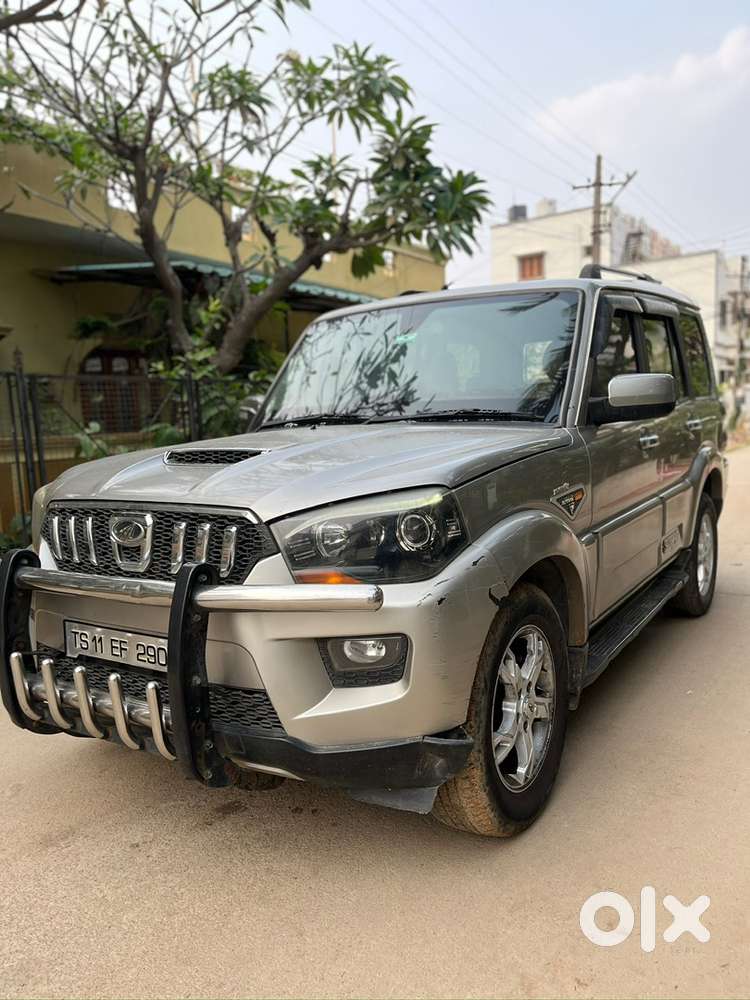 Mahindra Scorpio S10 Automatic Top End Diesel 2016