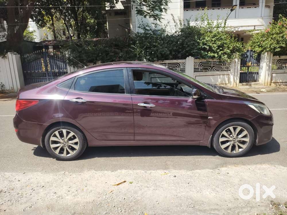 Hyundai Fluidic Verna 1.6 Vtvt Sx, 2013, Petrol