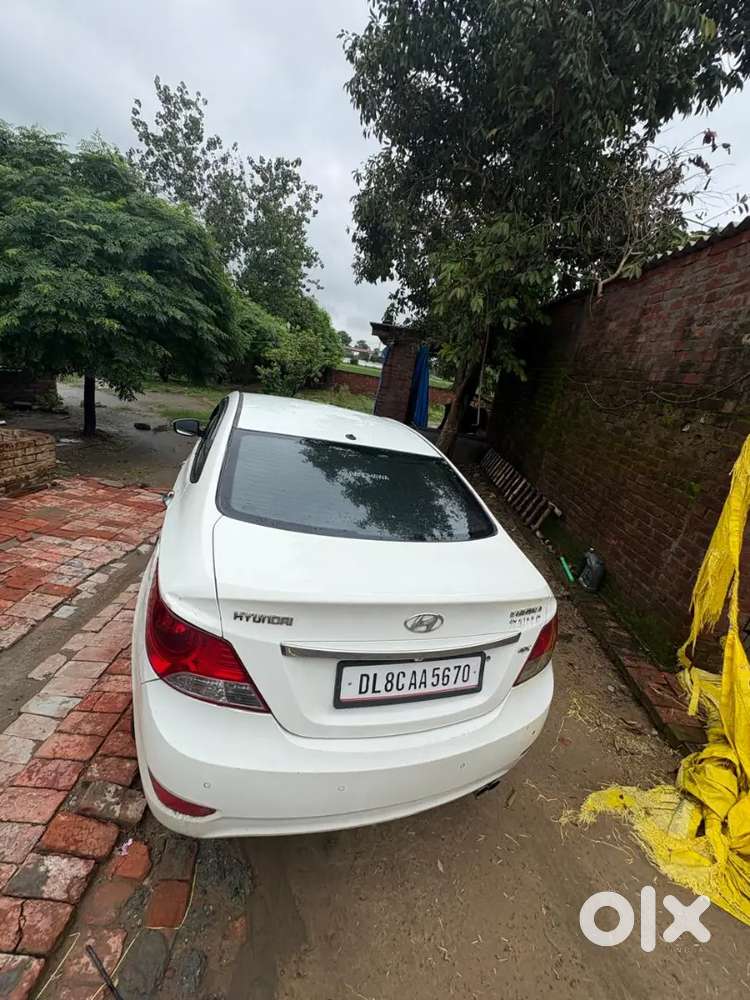 Hyundai Verna 1.6 Crdi 2012