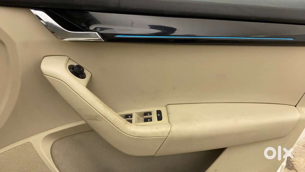 Skoda Octavia 1.8 Tsi At L K, 2019, Petrol