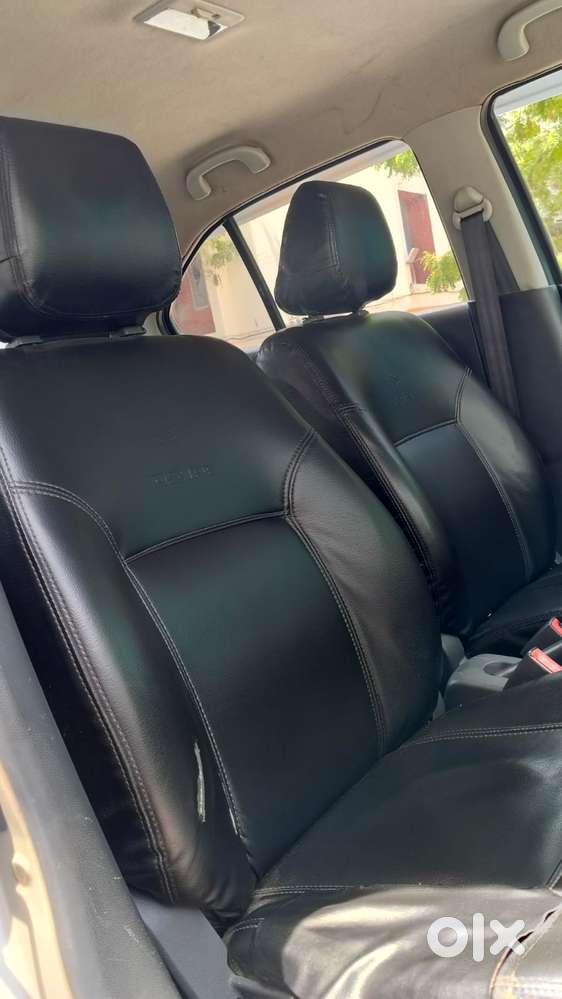 Maruti Suzuki Swift Dzire, 2011, Petrol
