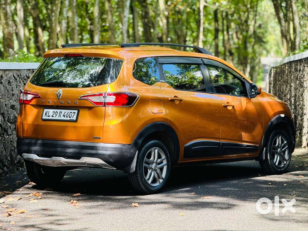 Renault Triber Rxz, 2019, Petrol