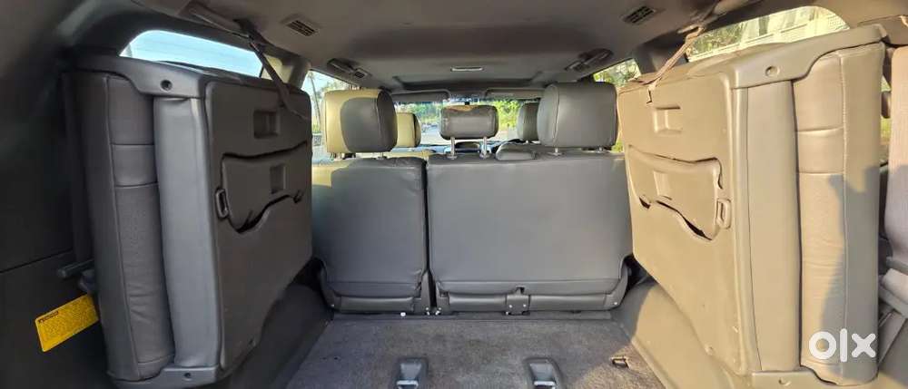 Showroom Condition Toyota Land Cruiser Prado Vx Automatic 4.0cc V6