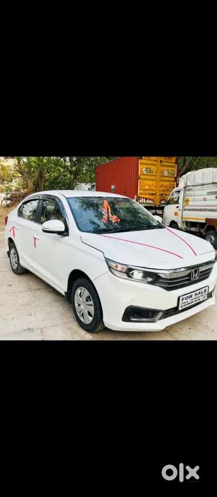 Honda Amaze Petrol 2024