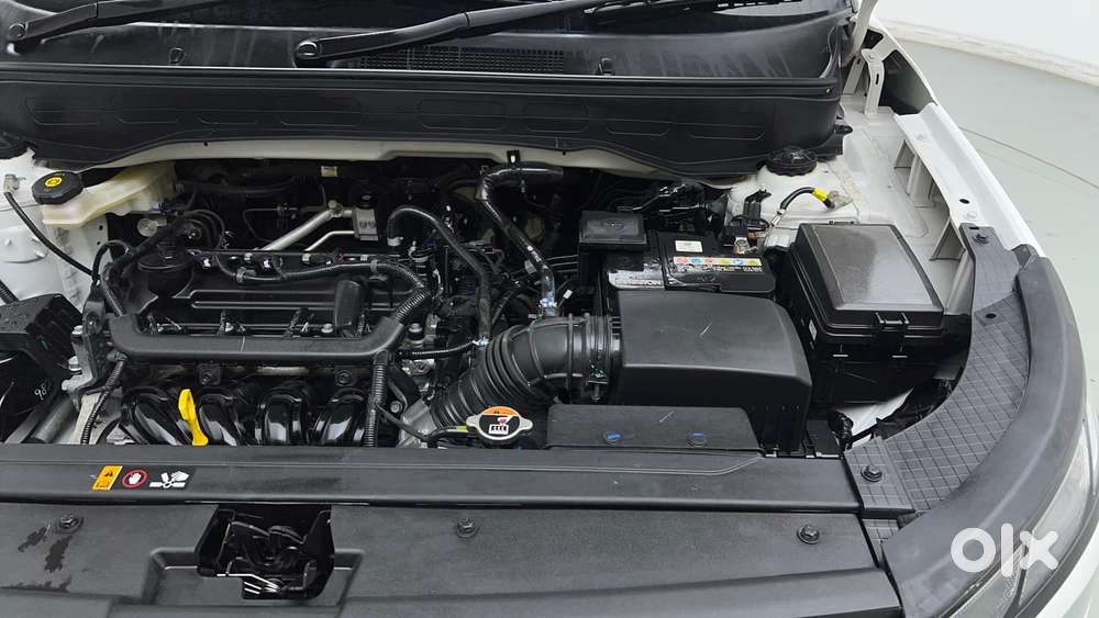 Hyundai Venue [2022-ongoing] 1.2 S, 2025, Petrol