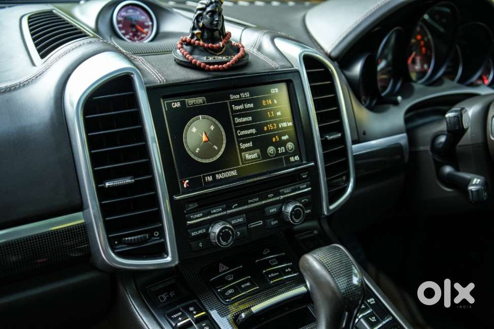 Porsche Cayenne Turbo, 2015, Petrol