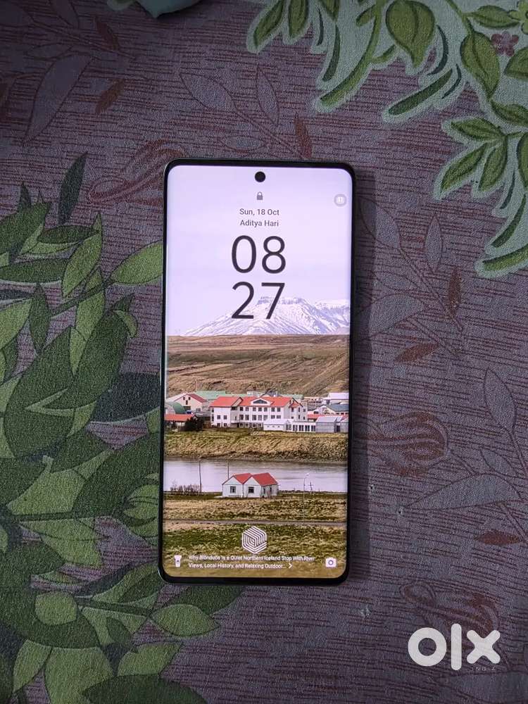 Vivo V30 5G | 8GB RAM & 128 GB Storage | Andaman Blue | 80 W Charger
