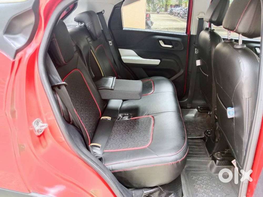 Tata Punch 1.2 Revotron Creative Amt Dual Tone, 2022, Petrol