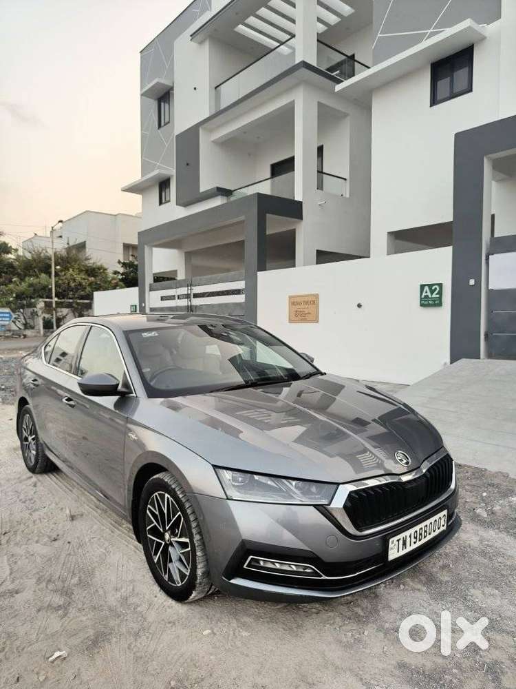 Skoda Octavia 2.0 L K Tsi At, 2022, Petrol