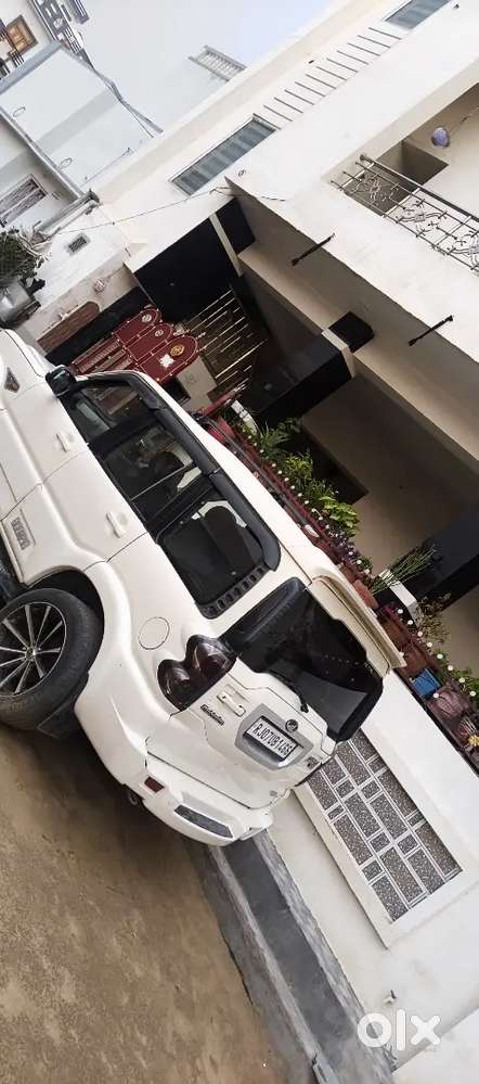 Mahindra Scorpio Diesel 2015