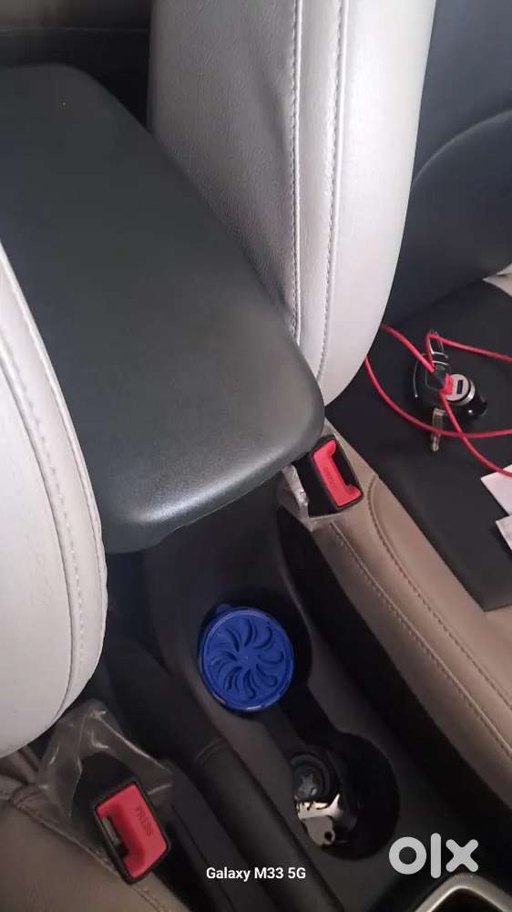 Hyundai Venue 2019 Petrol 28490 Km Driven