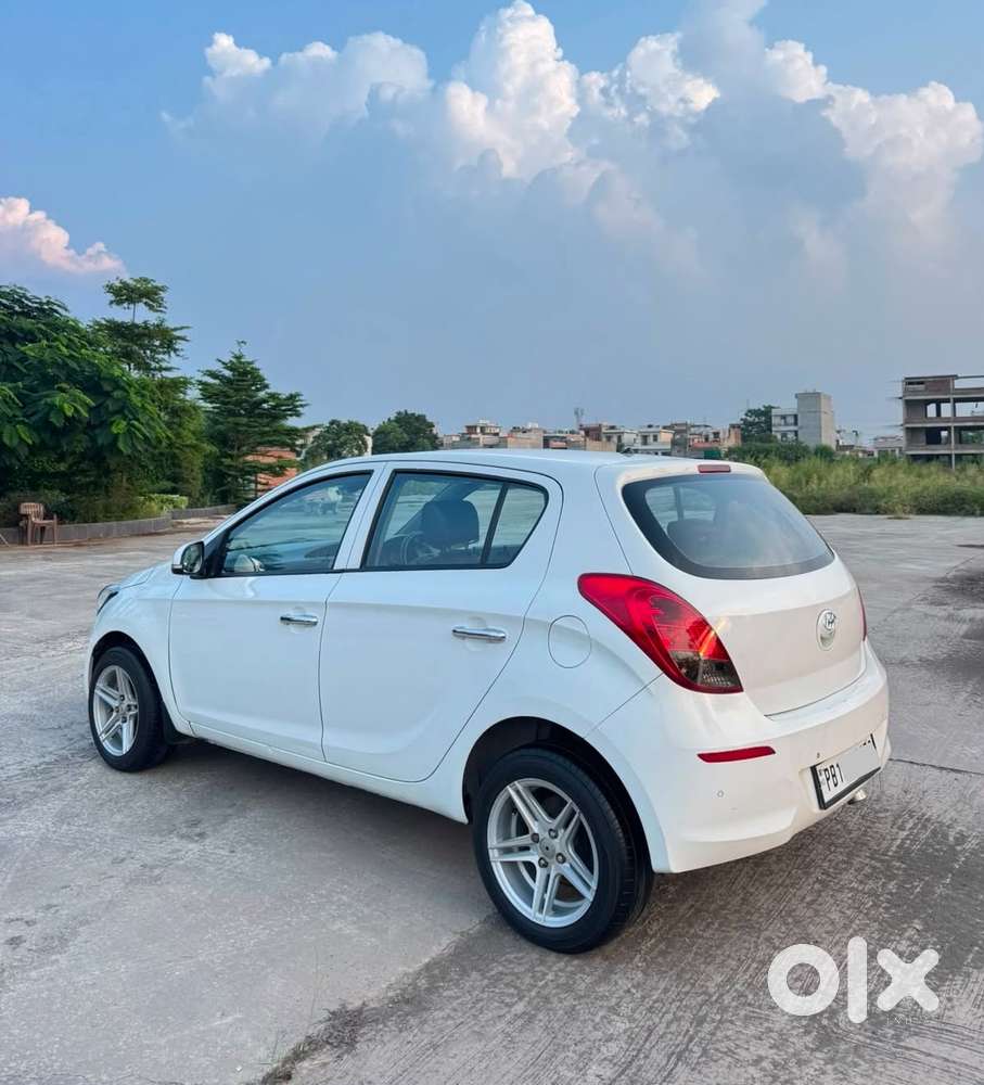 Hyundai I20 Sportz Option 1.4 Crdi, 2012, Diesel