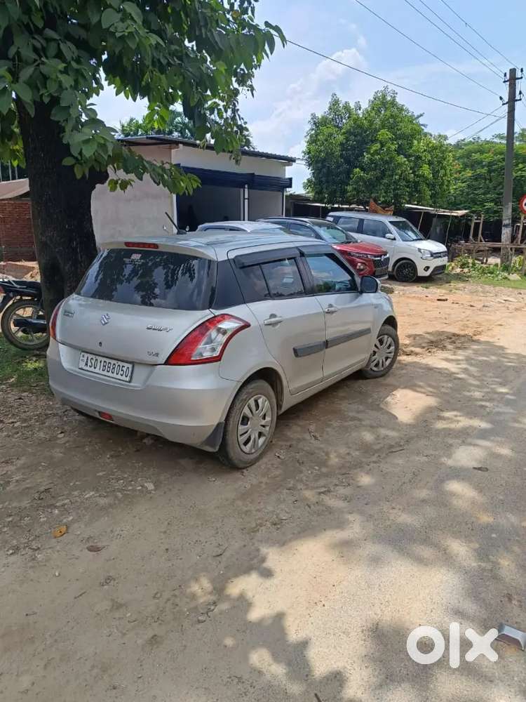 Maruti Suzuki Swift Petrol 2013