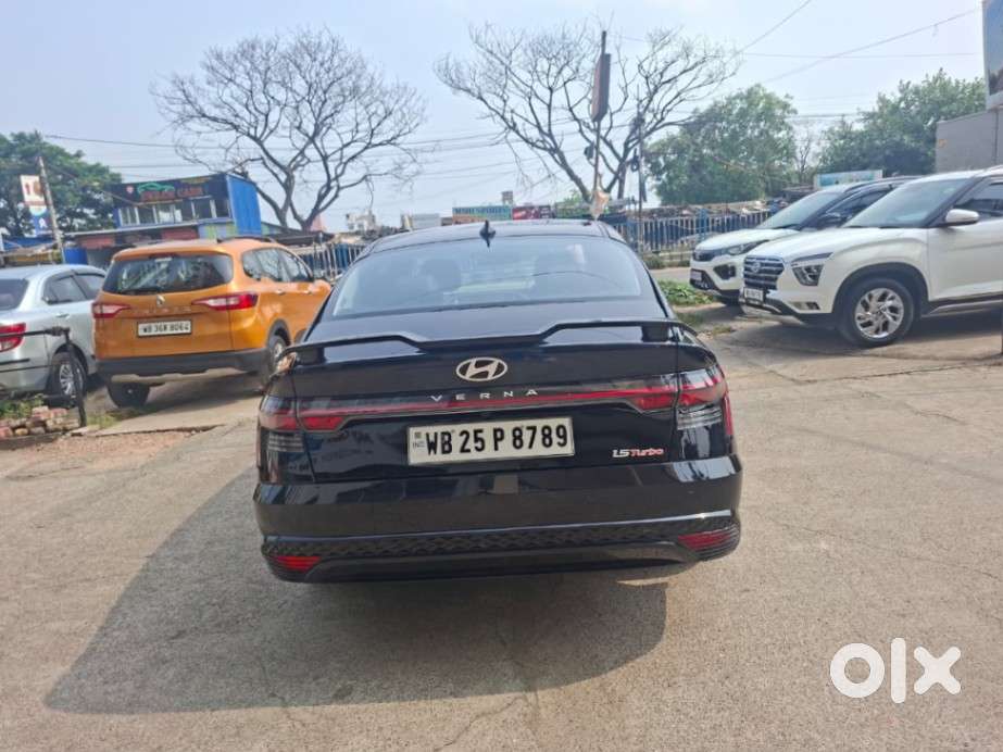 Hyundai Verna 1.5 Sx Petrol Mt, 2025, Petrol