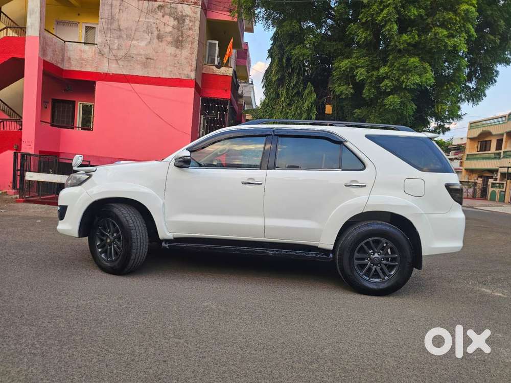 Toyota Fortuner 3.0 4x4 Manual, 2012, Diesel