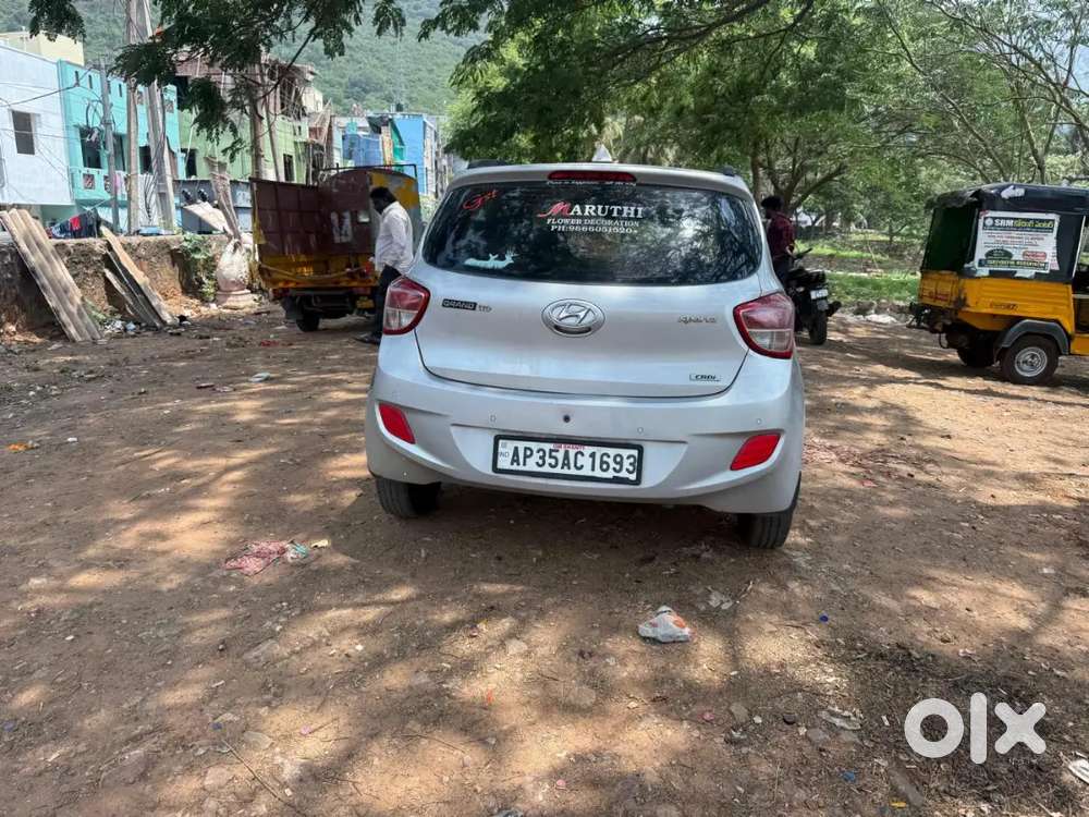 Hyundai Grand I10 2015 Diesel Well Maintained