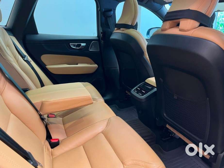 Volvo Xc60 2.0 B5 Ultimate, 2023, Petrol
