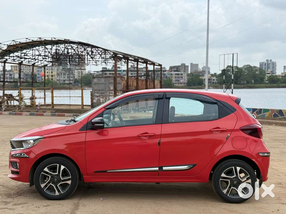 Tata Tiago 1.2 Revotron Xz Plus Dual Tone, 2022, Petrol