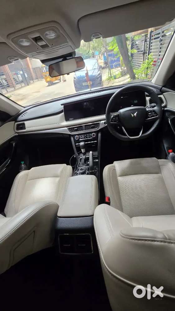 Mahindra Xuv700 Ax7 Diesel At 2024