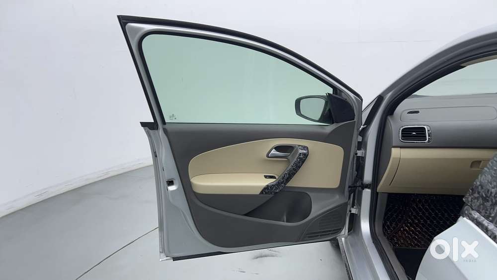 Volkswagen Vento 2010-2013 Petrol Highline At, 2022, Petrol