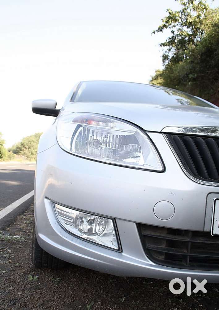 Skoda Rapid 1.6 Mpi Ambition, 2012, Petrol