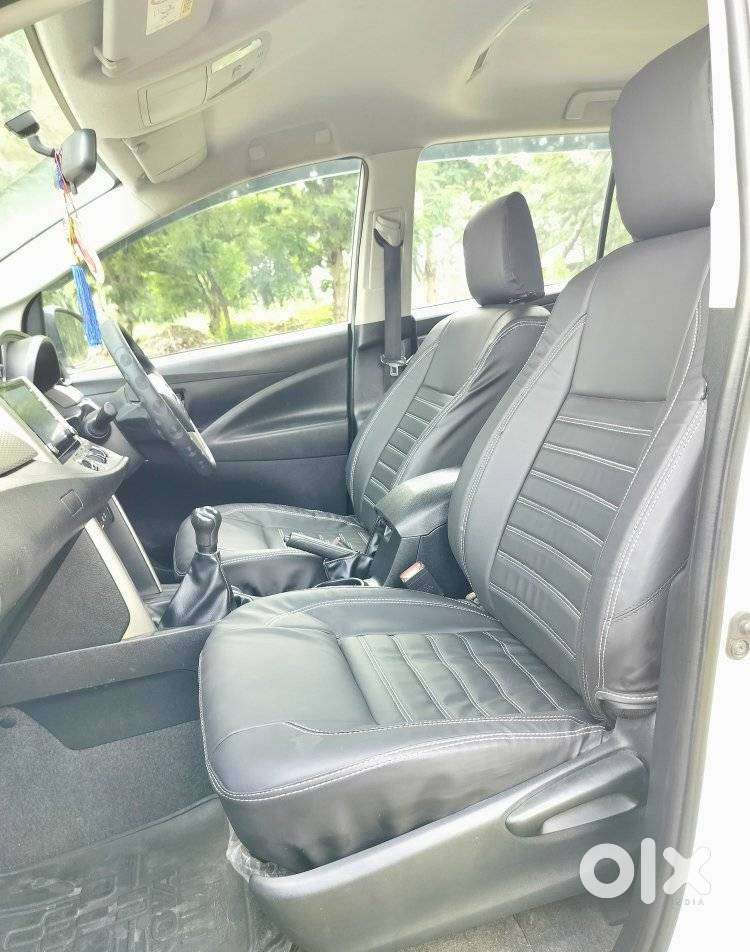 Toyota Innova Crysta [2020-ongoing] 2.4 Gx 8 Str, 2022, Diesel