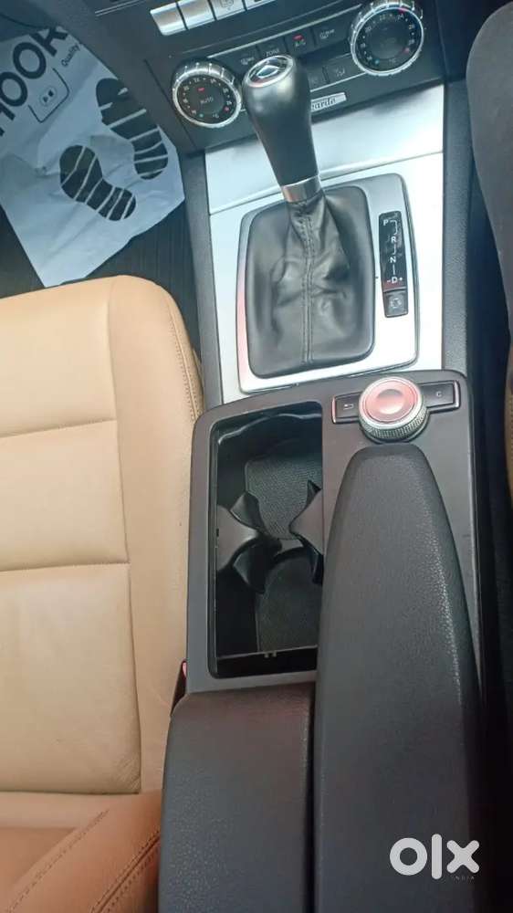 Mercedes-benz C Class 2011 Petrol 75000 Km Driven