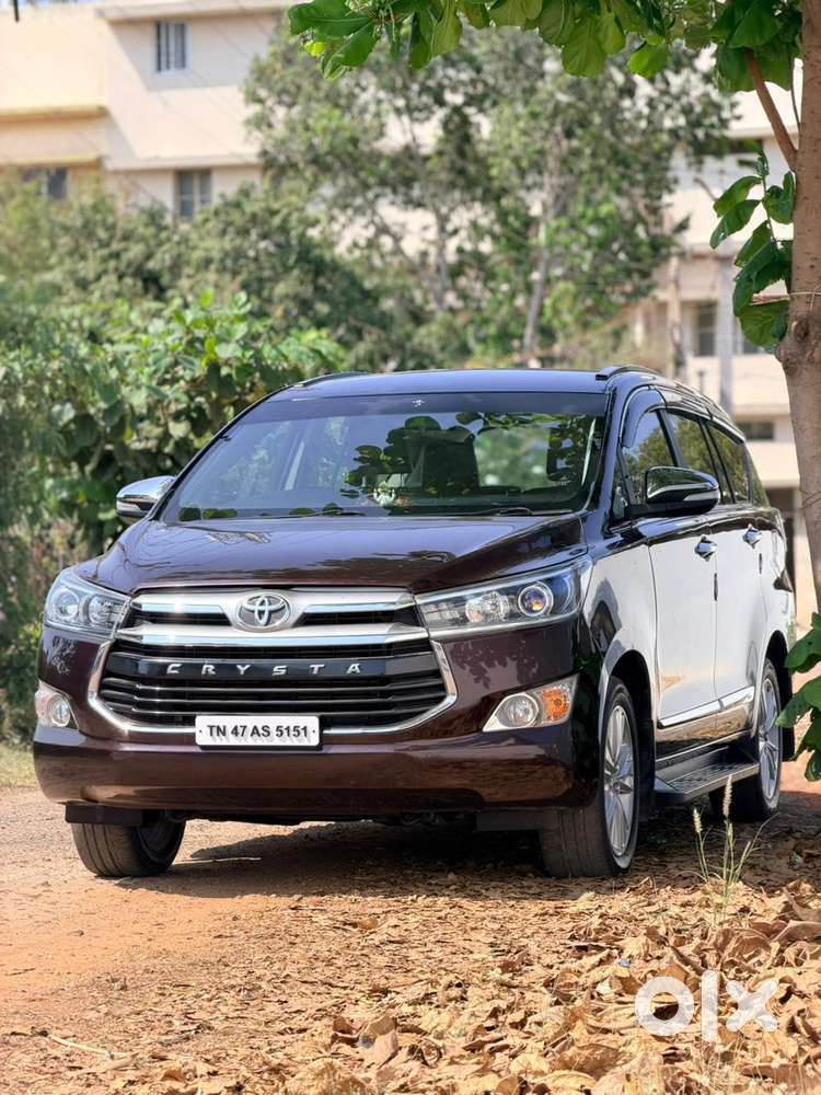 Toyota Innova Crysta 2.8z Automatic, 2016, Diesel