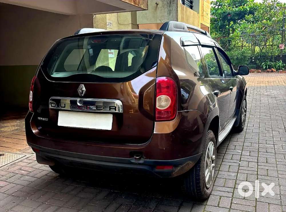 Renault Duster Rxe Petrol 2015 | First Owner | 85,000 Km Driven