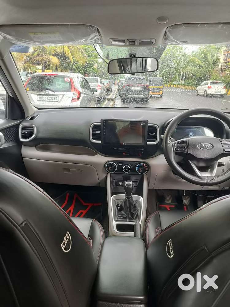 Hyundai Venue 1.2 S (o), 2024, Petrol