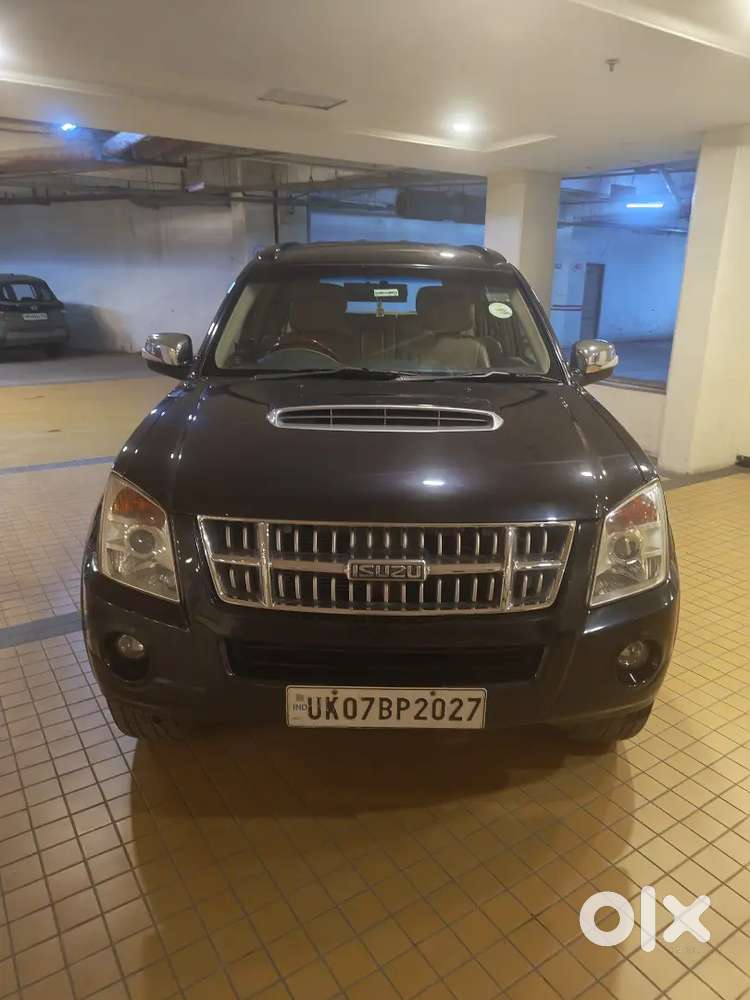 Isuzu Mu 7 2016 Diesel 96800 Km Driven