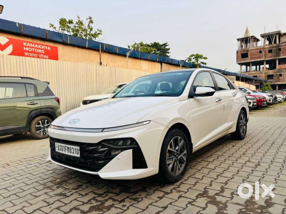 Hyundai Verna 1.5 Sx (o) Vtvt, 2023, Petrol