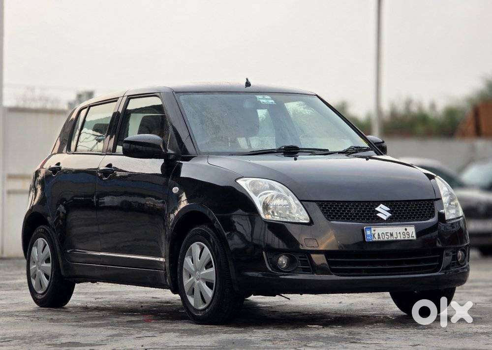 Maruti Suzuki Swift Vxi + Manual, 2010, Petrol