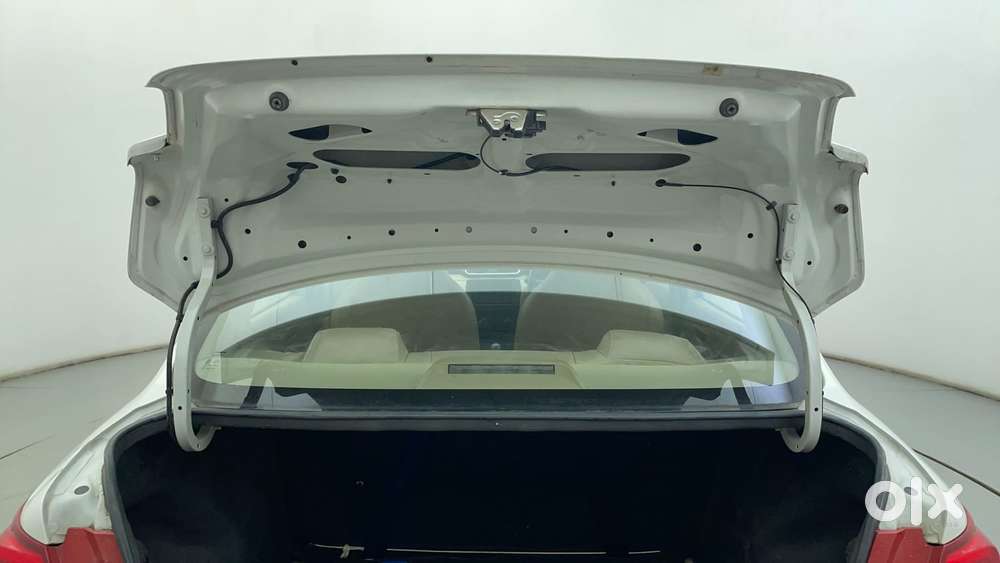 Maruti Suzuki Dzire 1.2 Lxi, 2019, Petrol