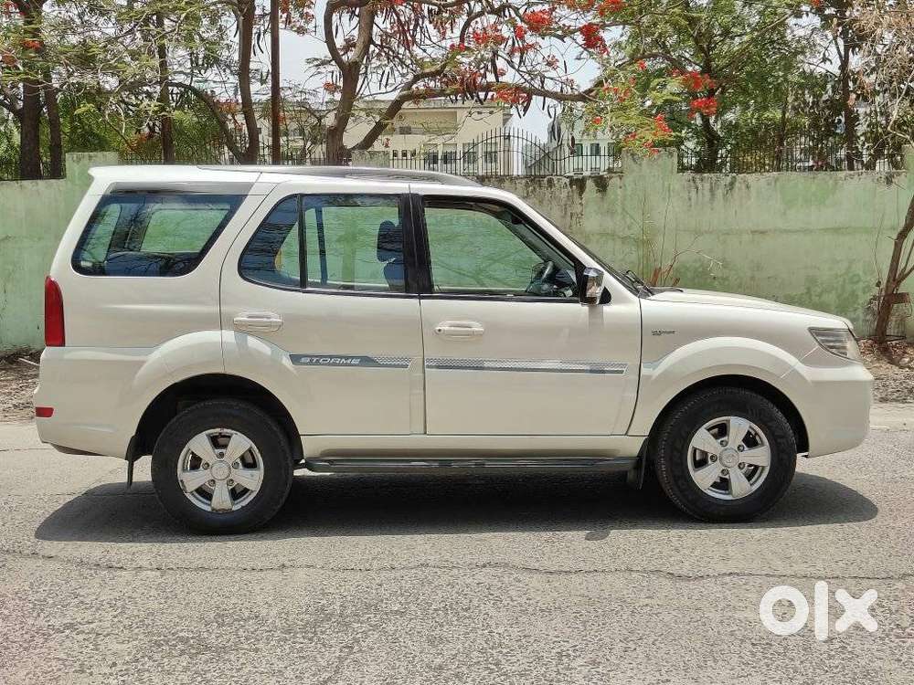 Tata Safari Storme Vx, 2016, Diesel