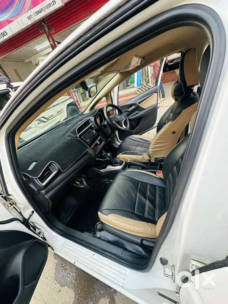 Honda Jazz 2019 Petrol Well Maintained
