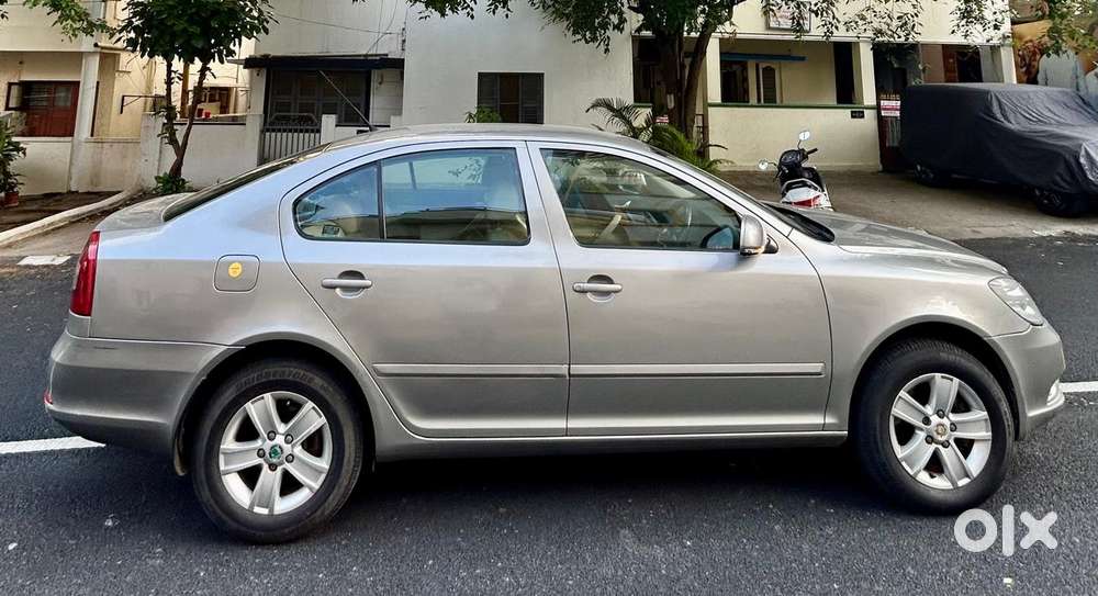 Skoda Laura 1.8 Tsi Ambiente, 2009, Diesel