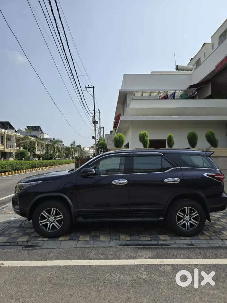 Toyota Fortuner 3.0 2021