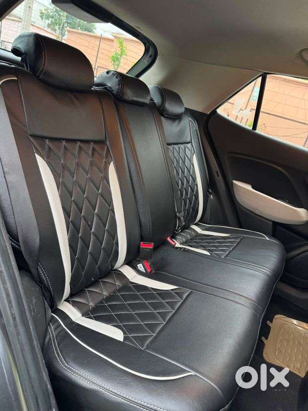 Hyundai Venue S 1.2 Petrol, 2023